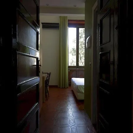 Del Duomo 4*