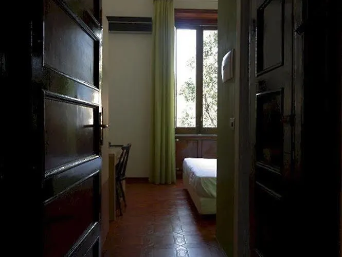 Del Duomo 4*