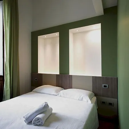 Del Duomo 4*
