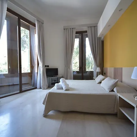 Del Duomo 4* مسينا